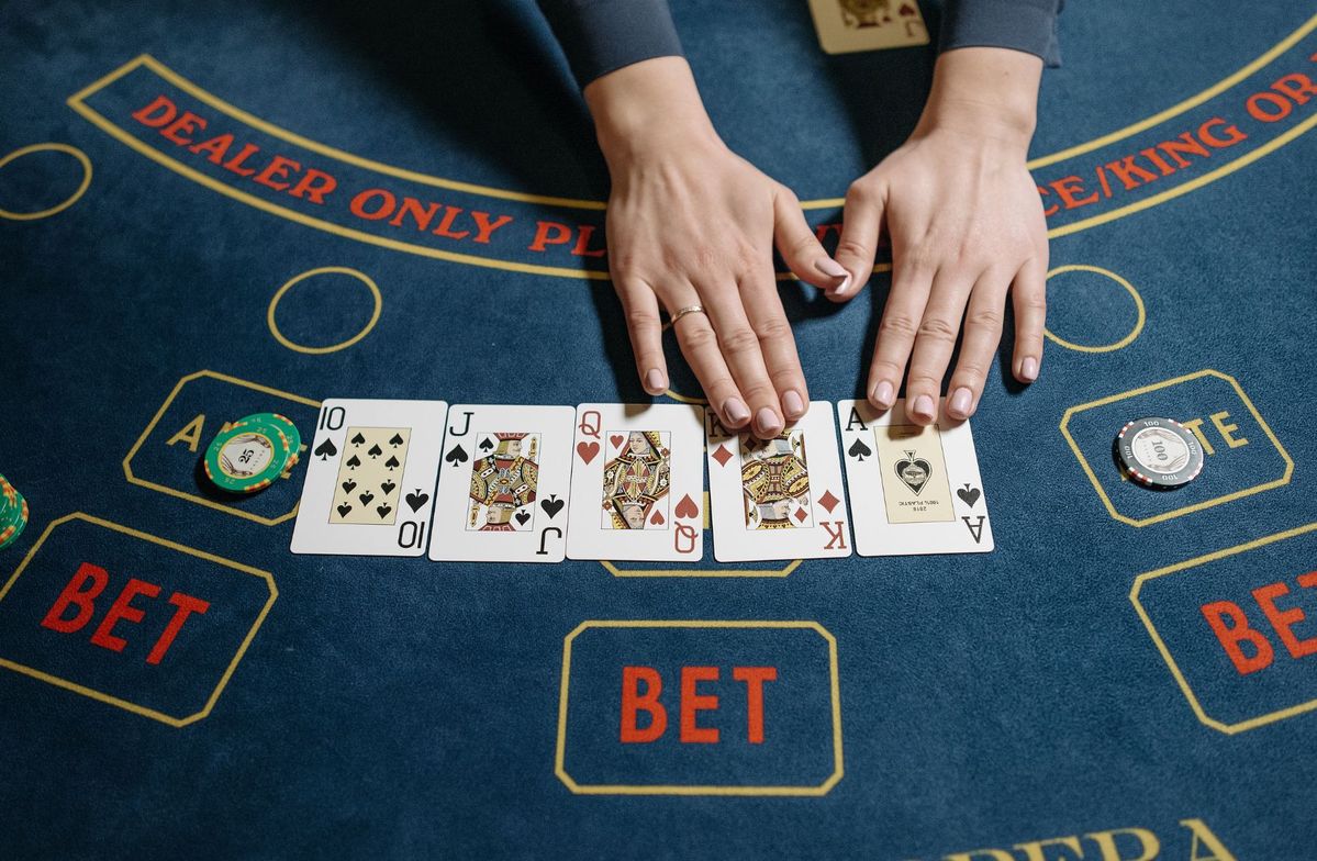 Fortune Divine Live Casino